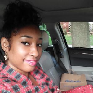 Meet your Posher, Bianca